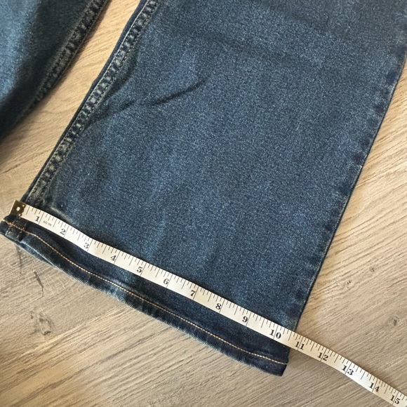 Old Navy Higher High Rise Flare Secret Smooth Pockets Stretch Blue Jeans Size 14 - Picture 3 of 6